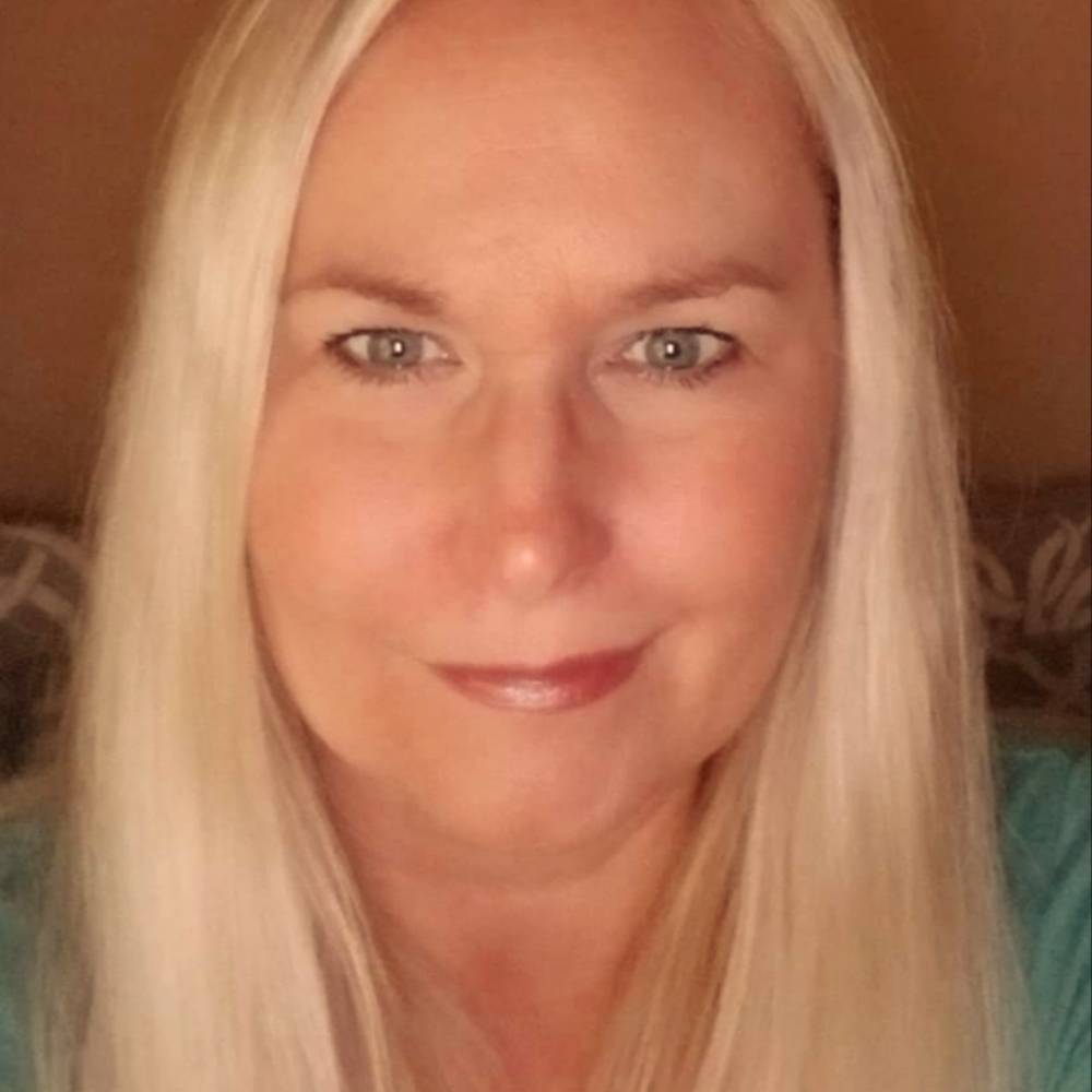 Meet your Posher, Teresa